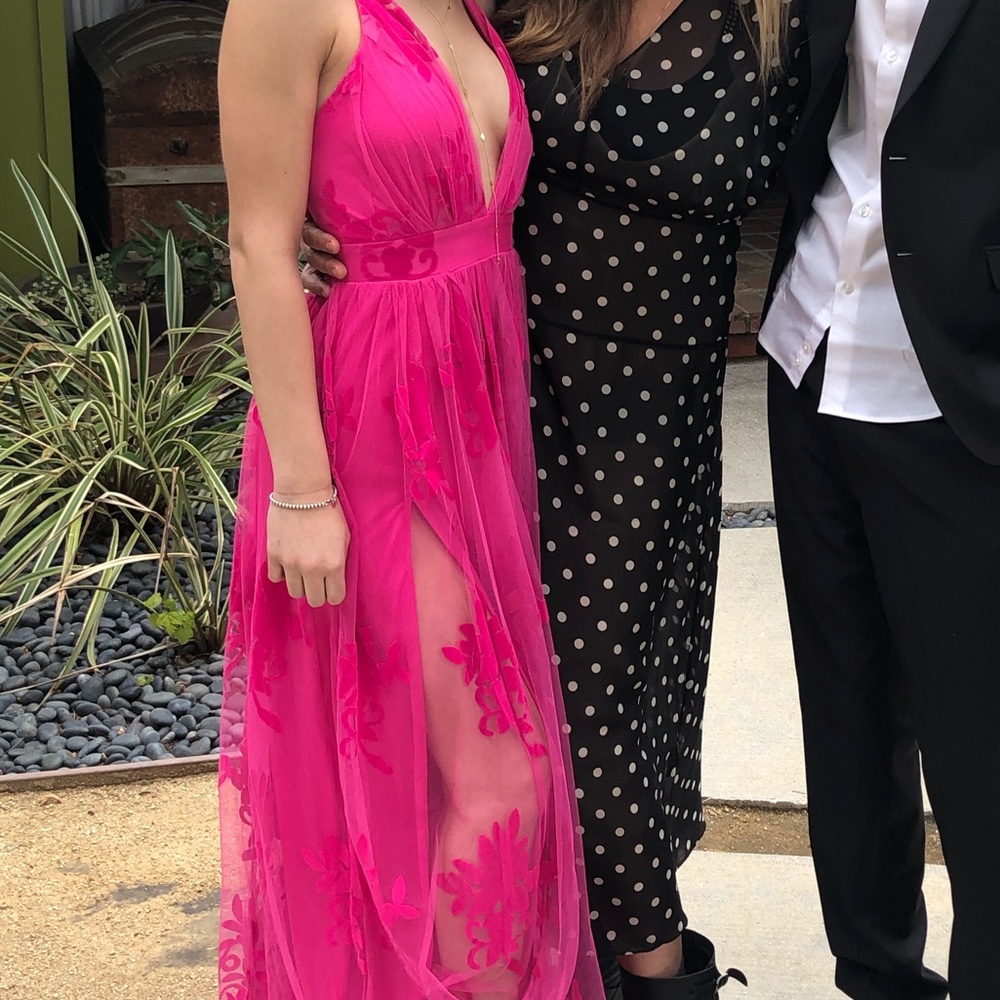 PINK DRESS - Picture 4 of 4